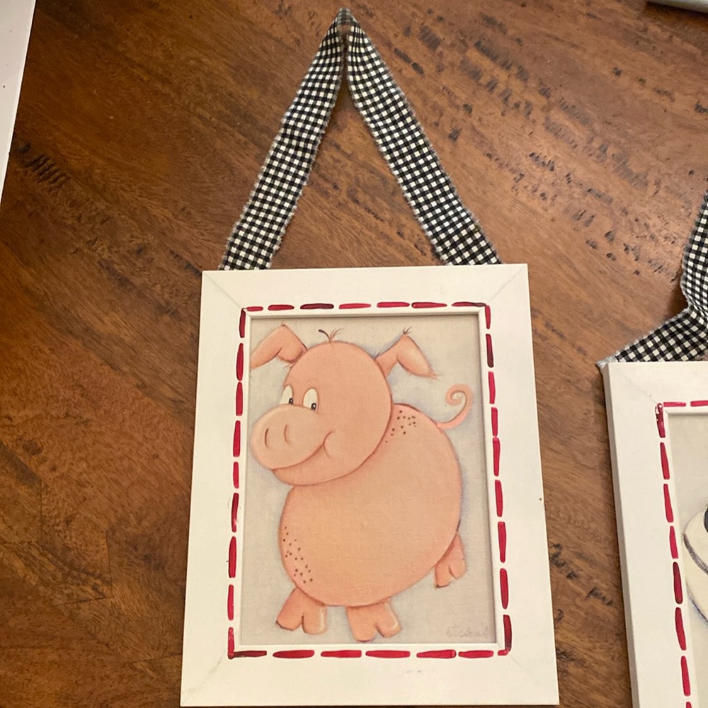Farm animal decor